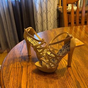 Elegant Gold Strappy Heels